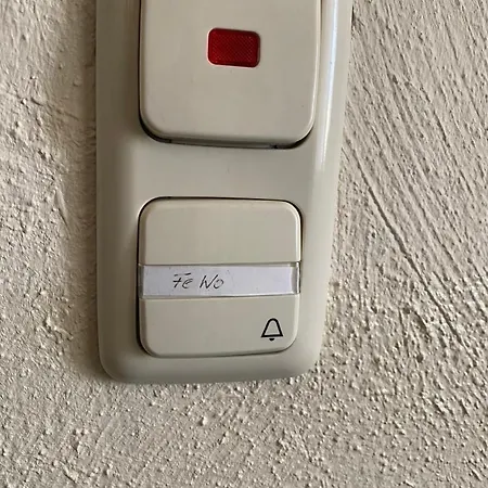 アパート 4